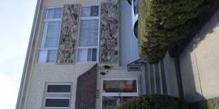 5025 Carol Street Gallery 18