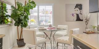 18730 Hatteras Street Gallery 19