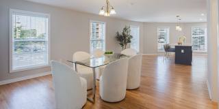 1385 Washington Boulevard Gallery 8