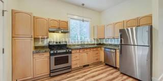 Spacious & Inviting Home in the Heart of Milwaukie! Spacious & Inviting Home in the Heart of Milwaukie! Gallery 12