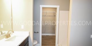 Rent Special !!! 4-Bedroom Ranch in Clive with a Finished Basement & 3-Car Garage! Gallery 12