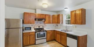 1033 Higgins Way - 1 Gallery 4