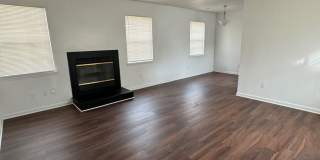Room in 3 Bedroom Home at Gera Emma Dr Gallery 1