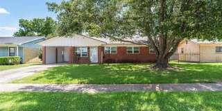 1202 Wisteria Street Gallery 1