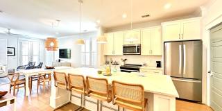 3/2.5 Fully Furnished Home in Sullivans Pointe Located in Mt. Pleasant! Gallery 11