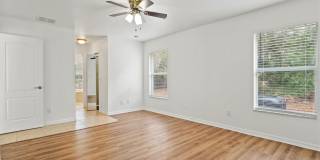 5047 ADINA CIRCLE Gallery 20