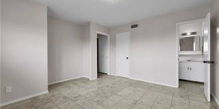 3450 S Alameda Street Gallery 14
