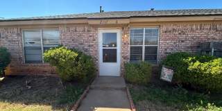 2117 S Loop 289 unit: A Gallery 1