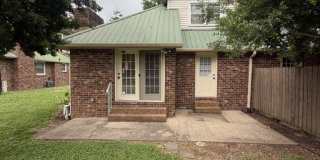 1232 Hamilton Dr. Gallery 1