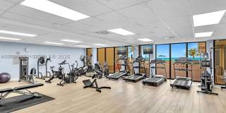 1149 Hillsboro Mile Gallery 39
