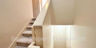 1867 Northeast Ashberry Drive - 1 Gallery 15
