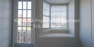 Cozy 2 Bedroom 1 Bathroom Home In Kendall-Whittier Gallery 13