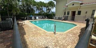 4910 SW 17th Place Gallery 1