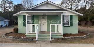 Updated 3BR Home with Large Yard Gallery 1