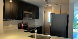 8020 Colony Circle N Gallery 3