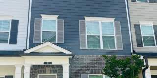 Stunning 3 bedroom, 3.5 bathroom townhome located on the Newnan LINC! MUST SEE! Gallery 1