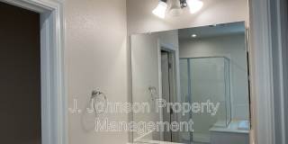 644 Albany St Gallery 14