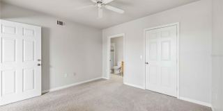 1025 VILLAGIO Circle Gallery 23