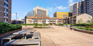 102 Monroe Street - 201 Gallery 9