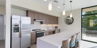 Jesse Quinn Apartments Gallery 11