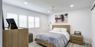 8585 SE Palm Street Gallery 21