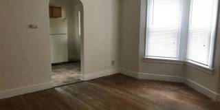 Spacious 3 bedroom 2 bathroom home in Madison! Garage space included! Gallery 6