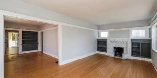 Beautiful 1918 Oakland Home!! Gallery 3