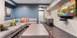 The Landings at Silver Lake Village Gallery 20