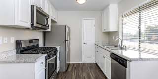 Meadowood Place Apartment Homes Gallery 13