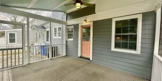 1312 Summit Avenue Gallery 34