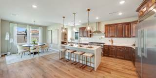 137 N Un St Gallery 26