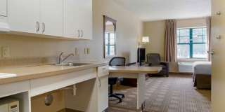 Los Angeles - Ontario Airport Gallery 11