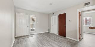 695 Riverview Gallery 1