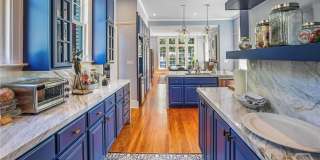 624 E Victory Drive Gallery 16