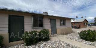 5752 East 28th Street - B Gallery 1