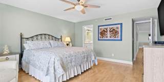 1660 GULF BOULEVARD Gallery 17