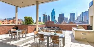 555 Ross Gallery 15