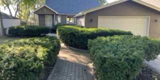 Lake Oakland Lakefront Home - 3 Bedroom 2 Bath (Showings Start July 1st) Gallery 1