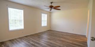 Private home on large lot! Gallery 13
