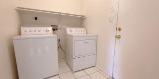 Beautiful 4 Bedroom, 2 Bath In The NW! Beautiful 4 Bedroom, 2 Bath In The NW! Gallery 14