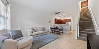 7544 Nicklin Street Gallery 3