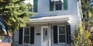 Charming 4-Bedroom Property in Prime Location (SECTION 8 VOUCHERS ACCEPTED) Gallery 1