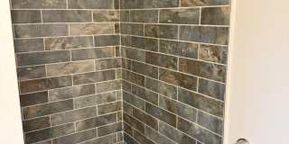627 N River Gallery 7