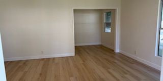 442 N Hollywood Way Gallery 6