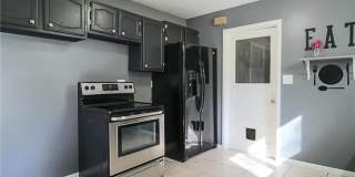 Adorable Home in Raytown! Gallery 12