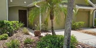 Seven Oaks 2/2.5 Townhouse Gallery 4