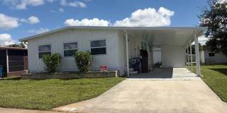 Over 55 Community 2 BEDROOM 2 BATHROOM W/ LANAI Gallery 1