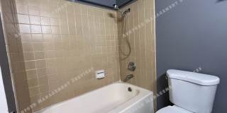 SPACIUS 3 BEDROOM 2 BATHROOM HOME IN GLENDALE FOR RENT Gallery 17