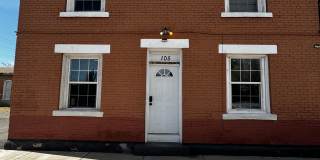 105 Tays Street #C Gallery 1