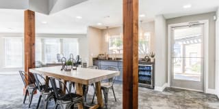 Crossroads at Arlington Apartments Gallery 16